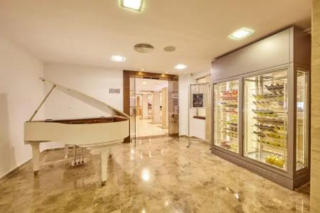 MLL Mediterranean Bay - Adults Only - 19