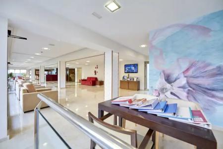MLL Mediterranean Bay - Adults Only - 5
