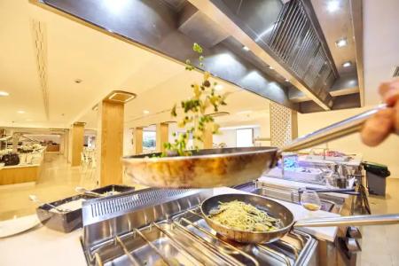 MLL Mediterranean Bay - Adults Only - 25