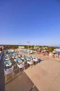 MLL Mediterranean Bay - Adults Only - 12