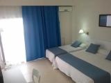 Standard Triple room with pool view