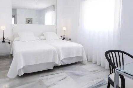 Suites Albayzin Del Mar - 42