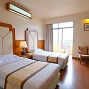 Golden Beach Pattaya - 2