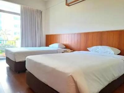 Golden Beach Pattaya - 30