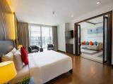 Presidential Suite with balcony