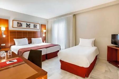 Exe Las Adelfas - 52