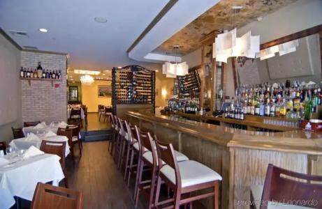 Marco LaGuardia & Suites - 21