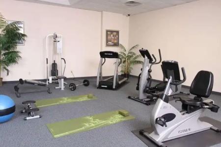 Marco LaGuardia & Suites - 16