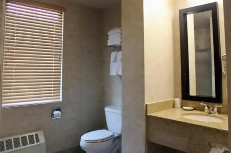 Marco LaGuardia & Suites - 77