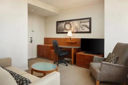 Millennium Downtown New York - Newly Renovated - 9