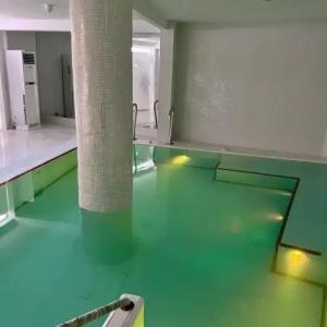 Oasis Park Splash - 17