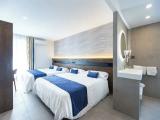 Comfort room with balcony and with sea view