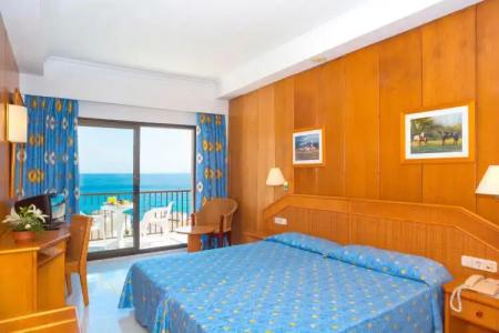 HSM Regana - Adults only - 6