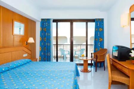 HSM Regana - Adults only - 3