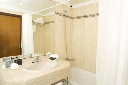 HSM Regana - Adults only - 10