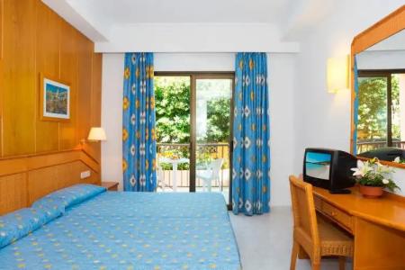 HSM Regana - Adults only - 4