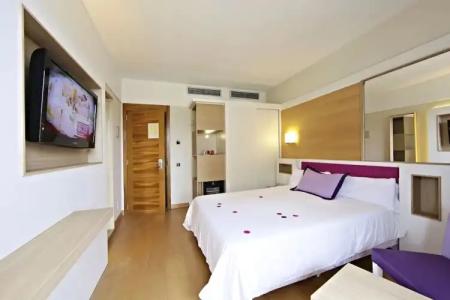 & Spa S'Entrador Playa - 70