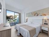 Standard Single room with balcony and with partial sea view