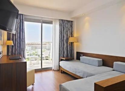 Hipotels Cala Millor Park - 95