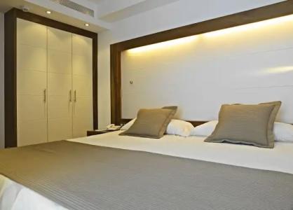 Hipotels Cala Millor Park - 4