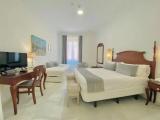 Standard Triple room with balcony