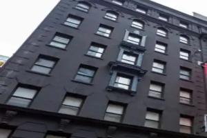 OYO Times Square Mini-hotel