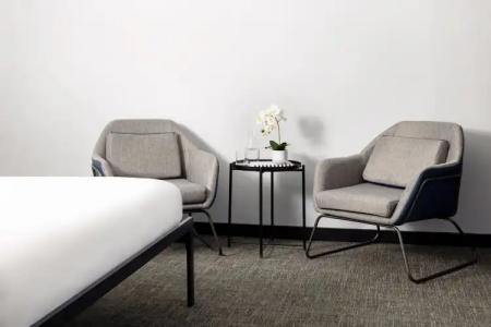 OYO Times Square - 26