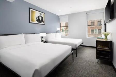 OYO Times Square - 14