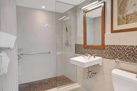 Wyndham Garden Chinatown - 16