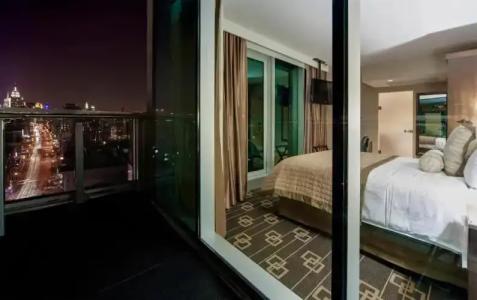 Wyndham Garden Chinatown - 38