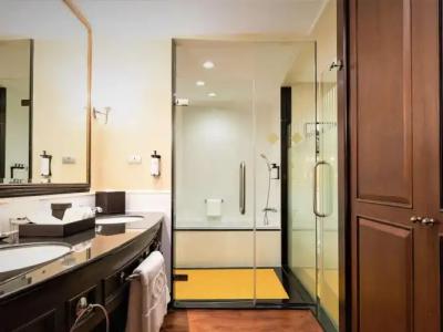 Sofitel Phnom Penh Phokeethra - 35