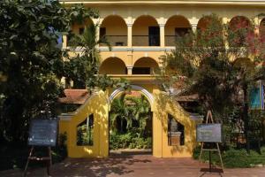 Robam Inn (formerly Auberge Mont-Royal d'Angkor ), Siem Reap