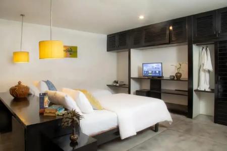 Bunwin Siem Reap - 1