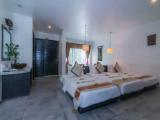 Deluxe Triple room with view