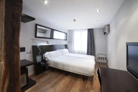 Petit Palace Arana Bilbao - 40