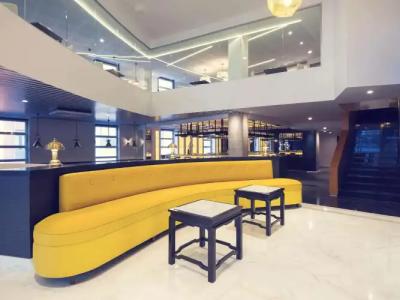 Mercure Jardines de Albia - 1