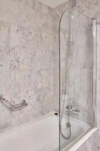 Silken Indautxu - 73