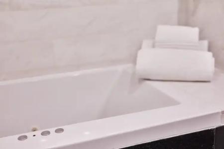 Silken Indautxu - 83