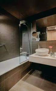 Hesperia Bilbao - 44