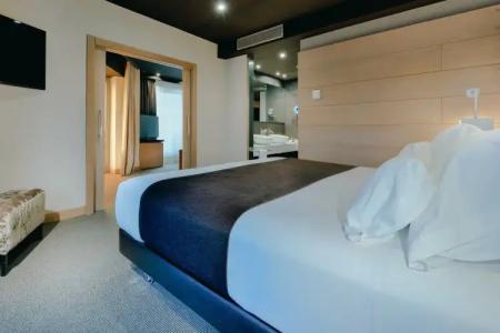 Hesperia Bilbao - 55