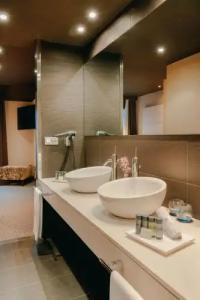 Hesperia Bilbao - 60