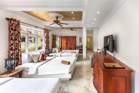 RESIDENCE WAT DAMNAk - 2