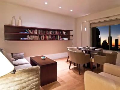 Amora Jamison Sydney - 5