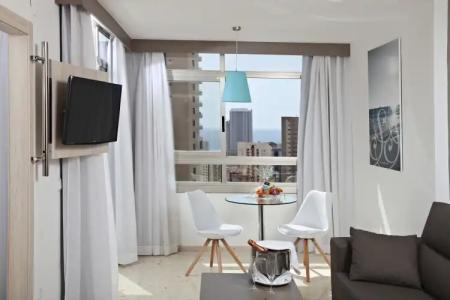 Flamingo Beach Resort - Adults Recommended - 42