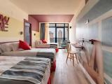 Standard Triple room with view