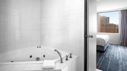 Sydney Harbour Marriott at Circular Quay - 96