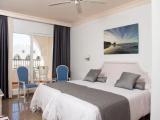 Double room with pool view