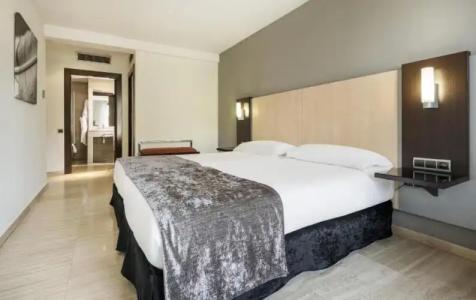 Ilunion Almirante - 108