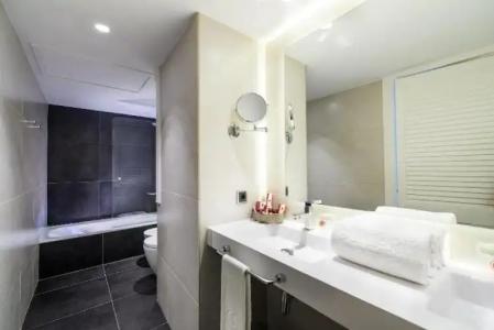 Guitart Grand Passage - 61