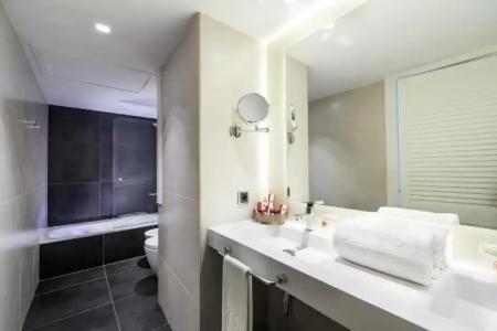 Guitart Grand Passage - 38